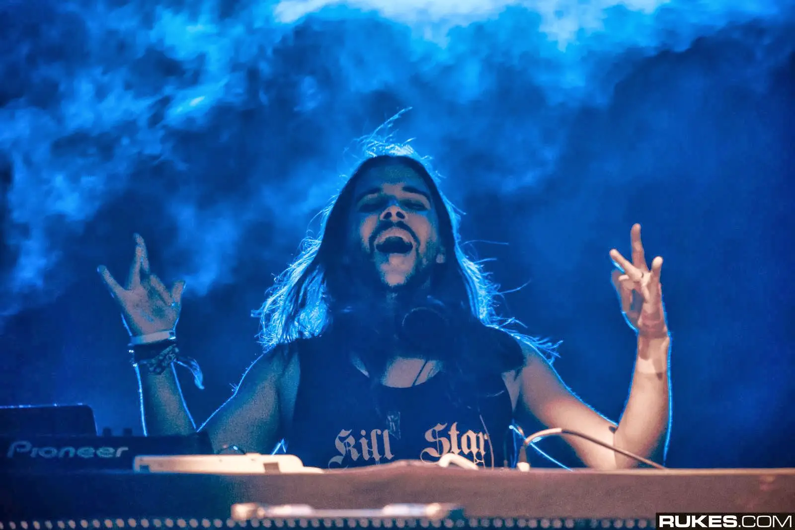 Seven Lions Gives Fans First Glimpse of Debut Album with Haunting