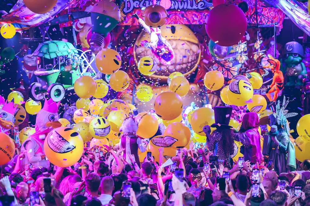 elrow miami delusionville