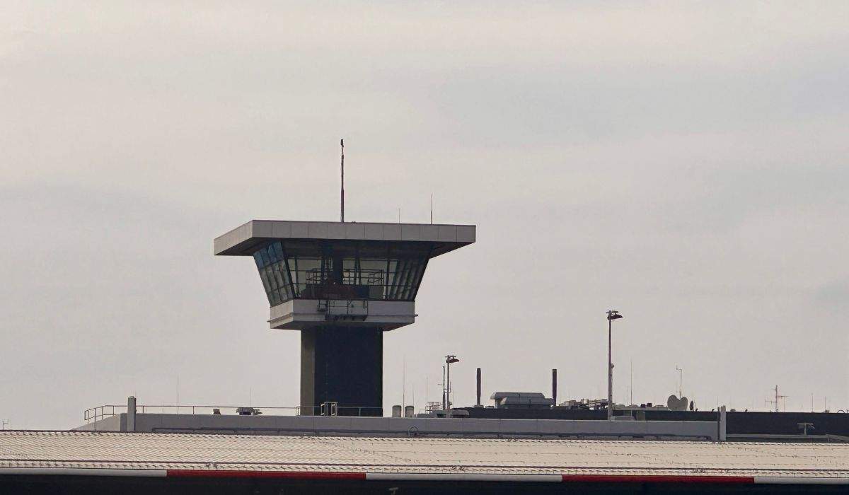 airport watchtower