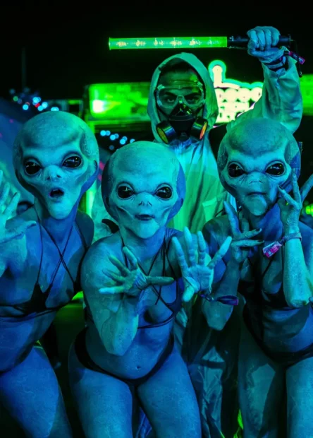 Countdown NYE aliens