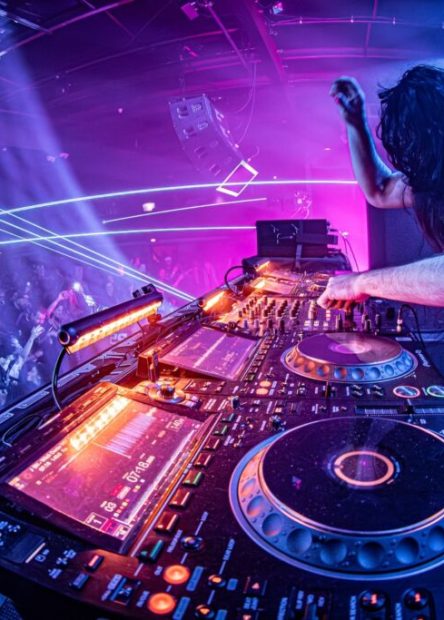 Image courtesy of EDM Tunes. Bassnectar.